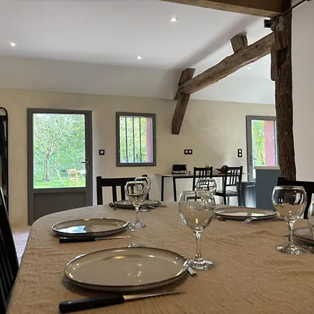 écologique Accueillant En Sologne Bourbonnaise, Animaux Acceptés, Parking - Fr-1-489-614 Casa rural