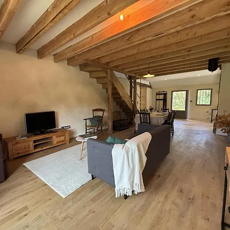 écologique Accueillant En Sologne Bourbonnaise, Animaux Acceptés, Parking - Fr-1-489-614 Casa rural Thiel-sur-Acolin